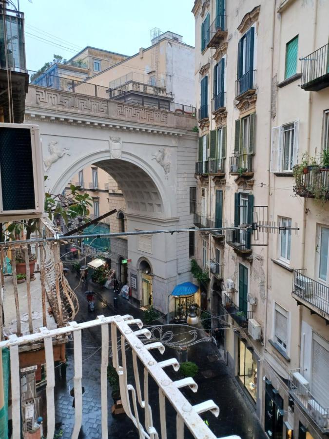 Ponte Di Chiaia Hotell Napoli Eksteriør bilde