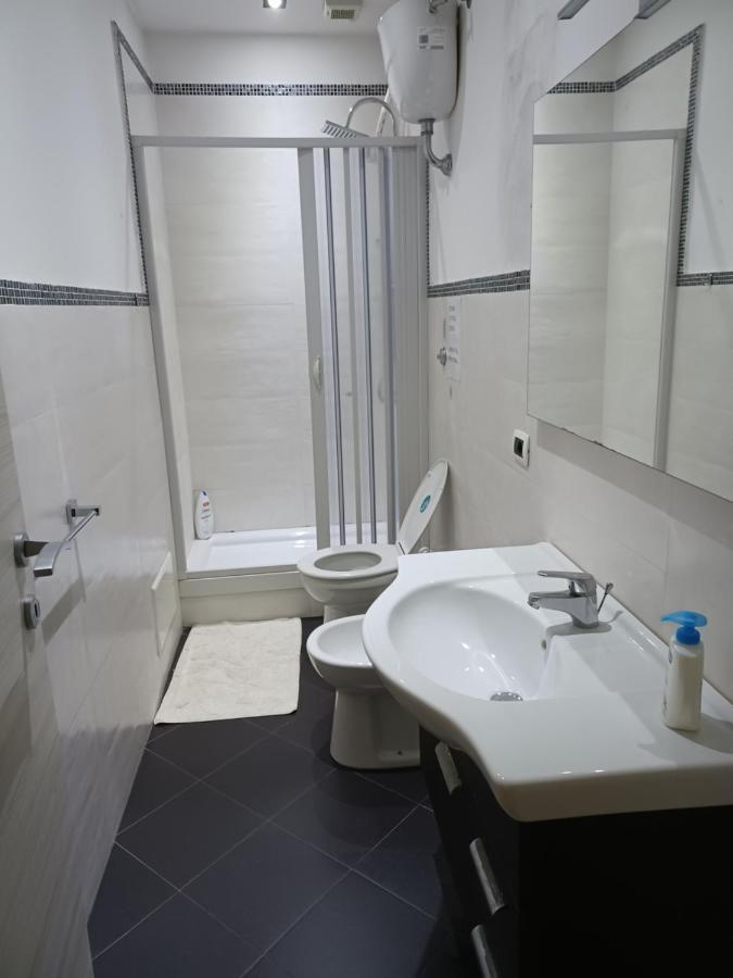 Ponte Di Chiaia Hotell Napoli Eksteriør bilde