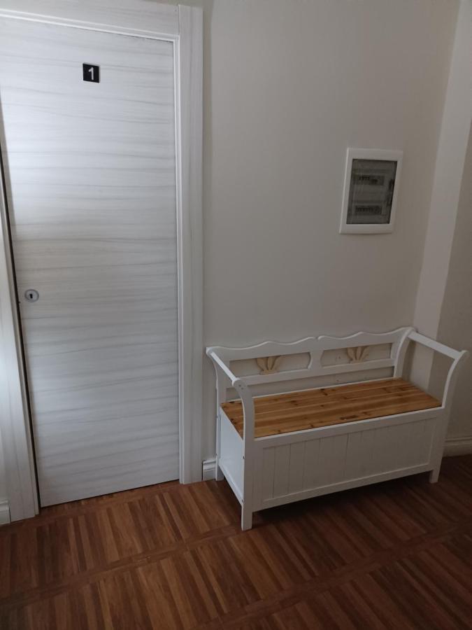 Ponte Di Chiaia Hotell Napoli Eksteriør bilde