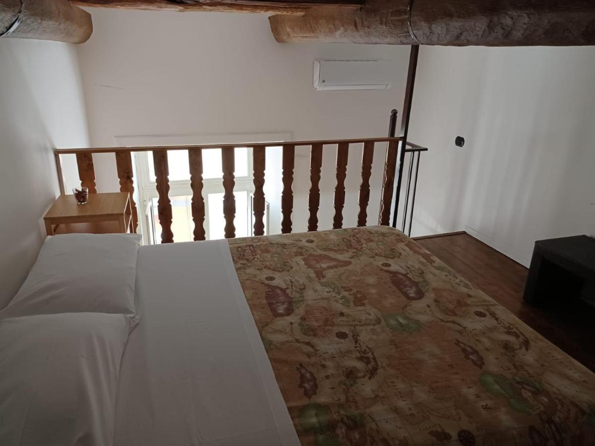 Ponte Di Chiaia Hotell Napoli Eksteriør bilde
