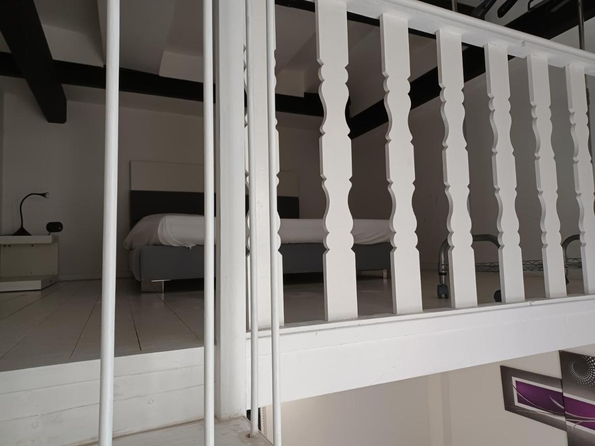 Ponte Di Chiaia Hotell Napoli Eksteriør bilde