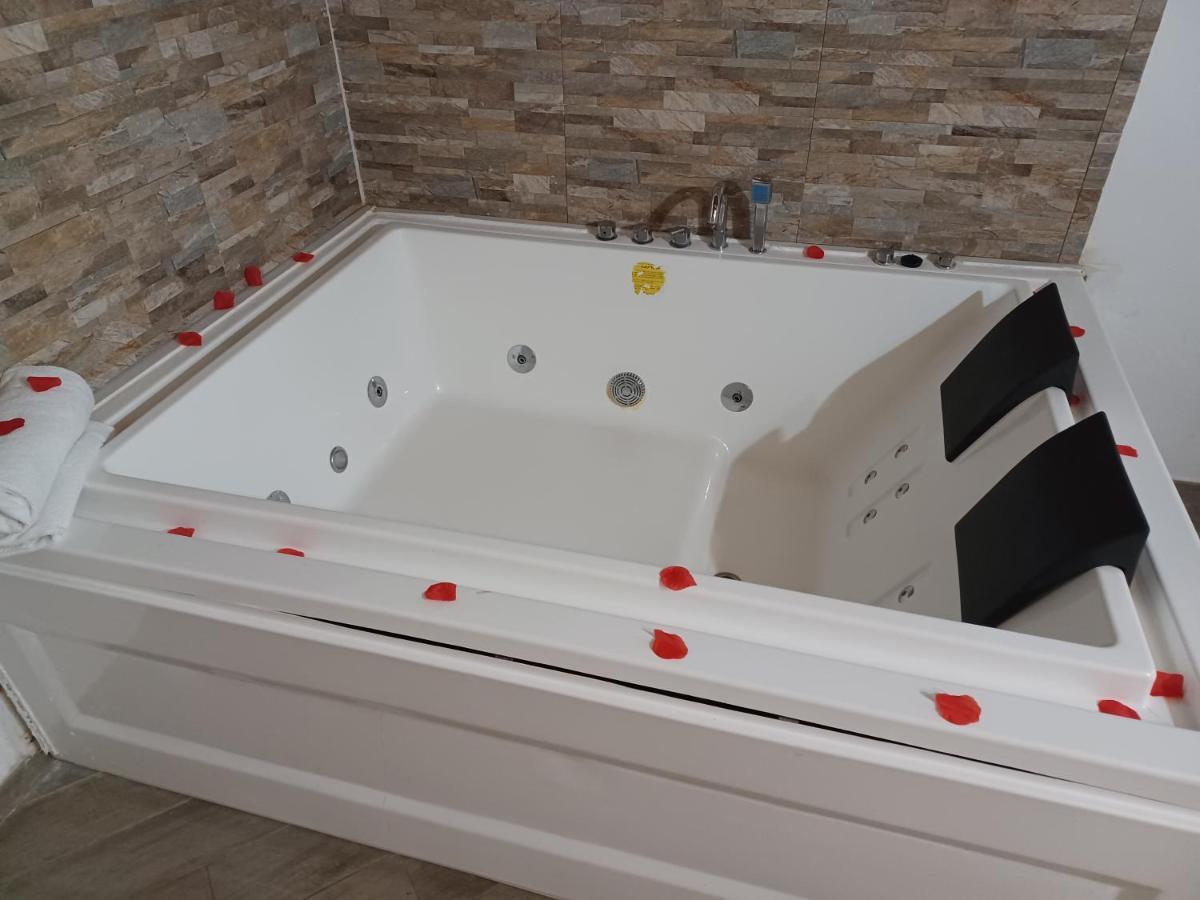 Ponte Di Chiaia Hotell Napoli Eksteriør bilde