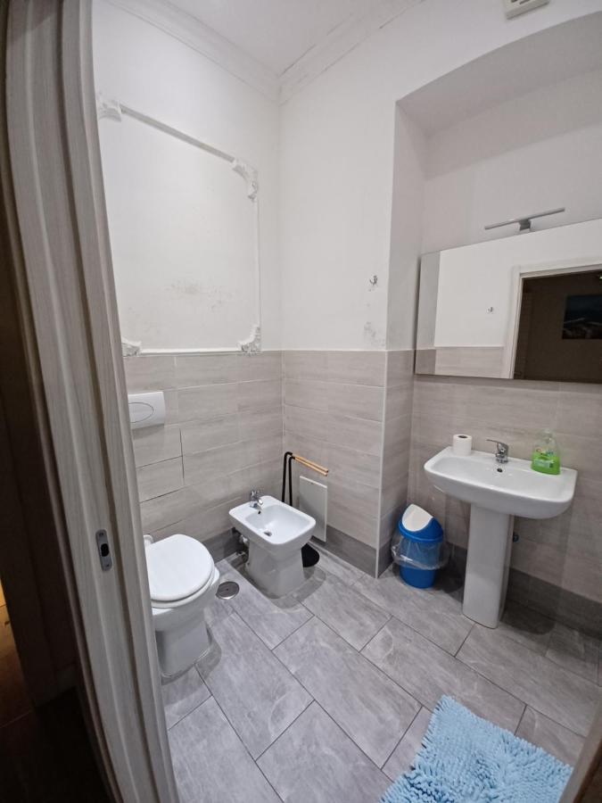 Ponte Di Chiaia Hotell Napoli Eksteriør bilde